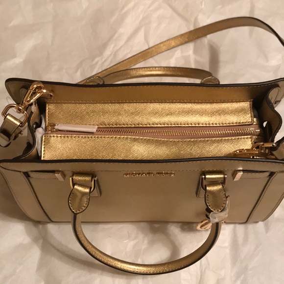 Michael Kors Bag - Picture 3 of 7